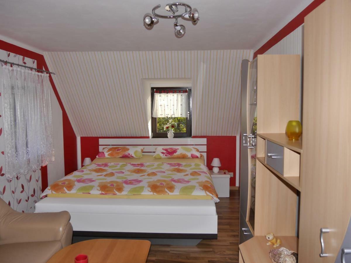 Ferienwohnung Hesse Am Wachberg Saupsdorf Eksteriør bilde